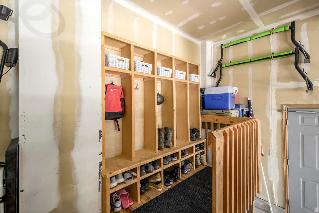 6034 W 11860 N Highland, UT 84003