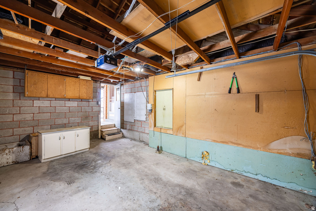 407 S 100 W Providence, UT 84332