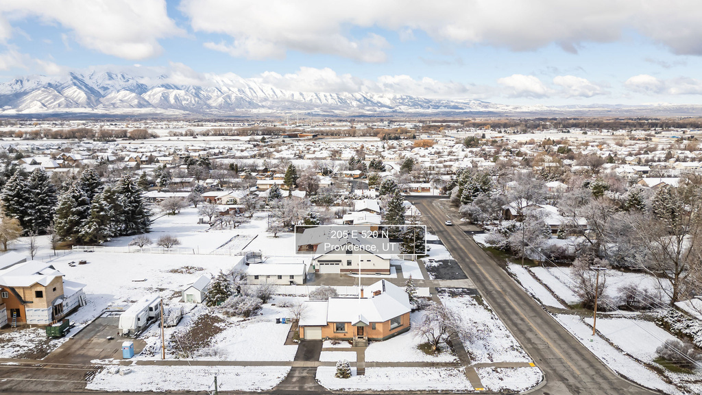 407 S 100 W Providence, UT 84332