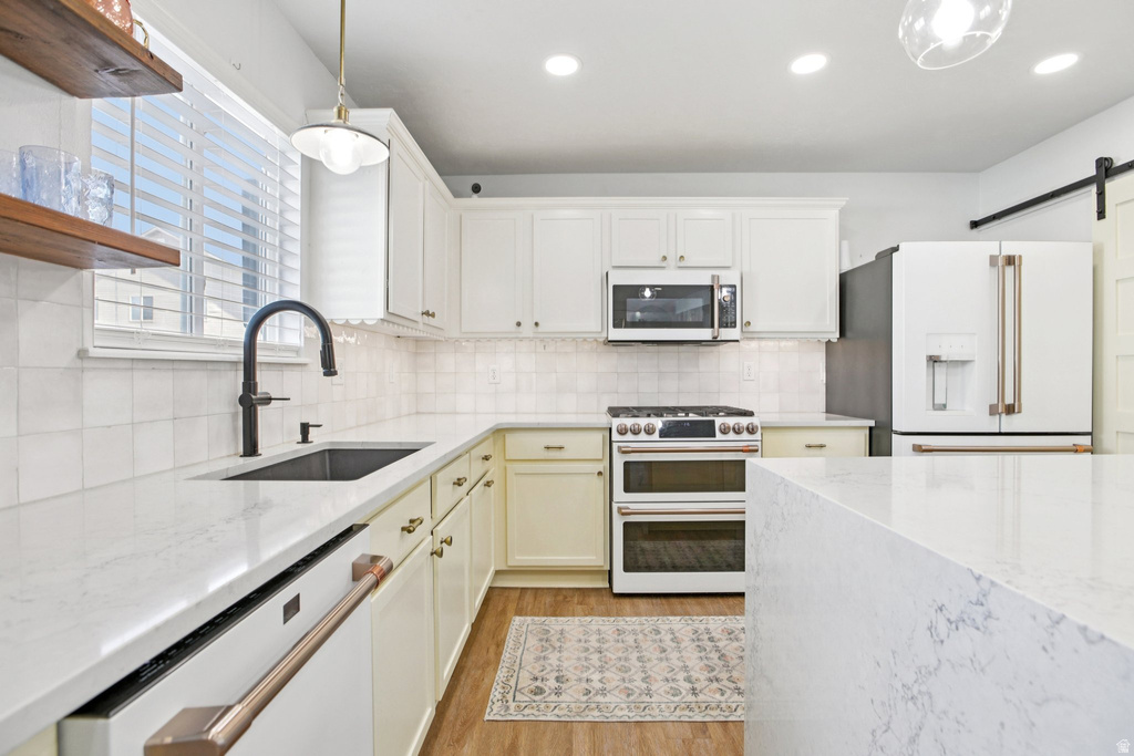 490 W LAKEVIEW DR Lehi, UT 84043