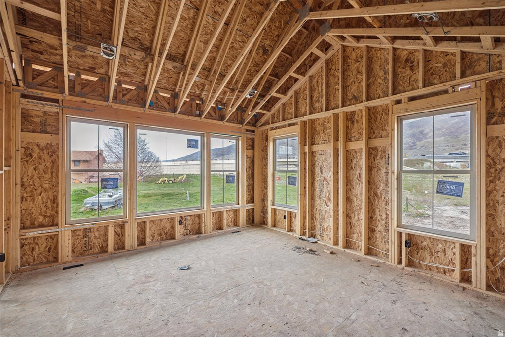 68 S HORIZON DR #207 Farmington, UT 84025