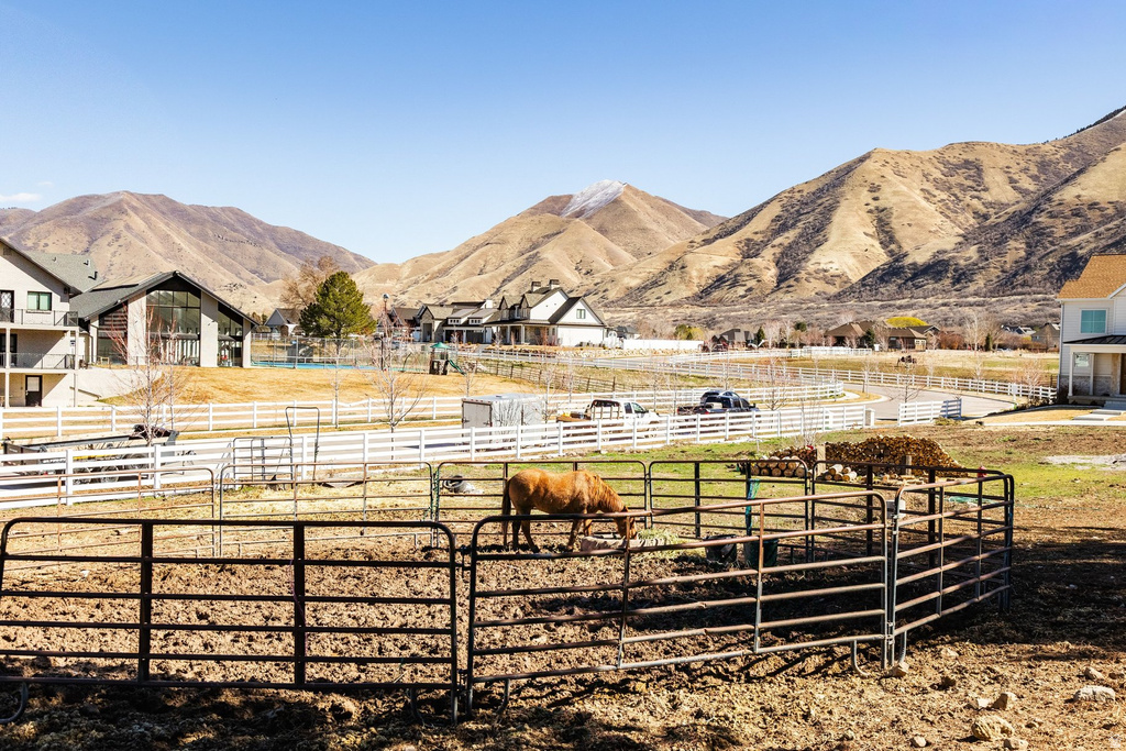 120 E MAGNOLIA LN Mapleton, UT 84664