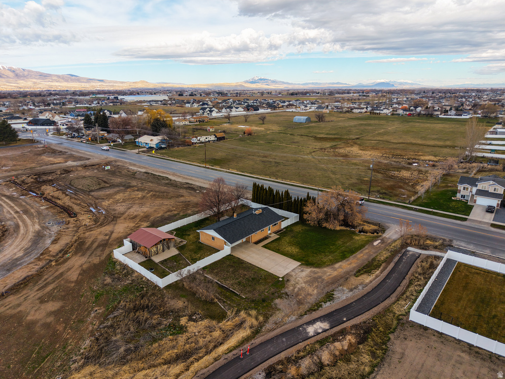 1050 W 3200 S Nibley, UT 84321