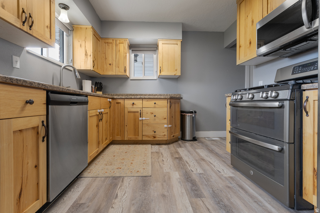 1050 W 3200 S Nibley, UT 84321