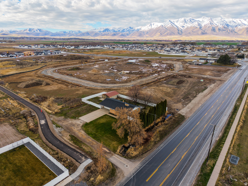 1050 W 3200 S Nibley, UT 84321