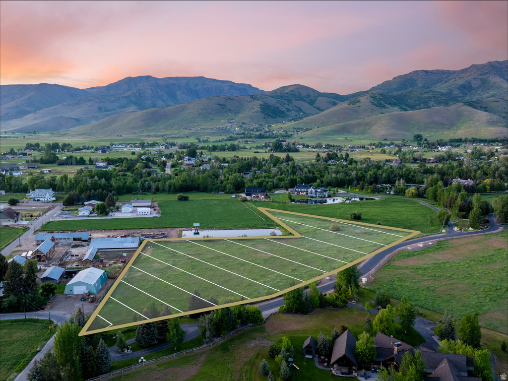 8822 E EAGLE WAY Huntsville, UT 84317