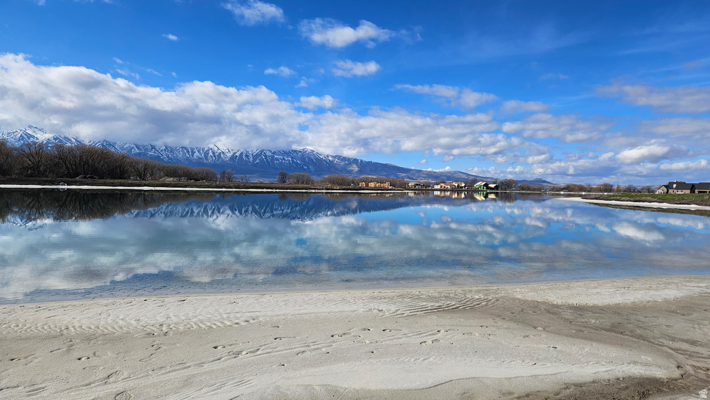 1332  WILLOW LAKES DR Logan, UT 84321