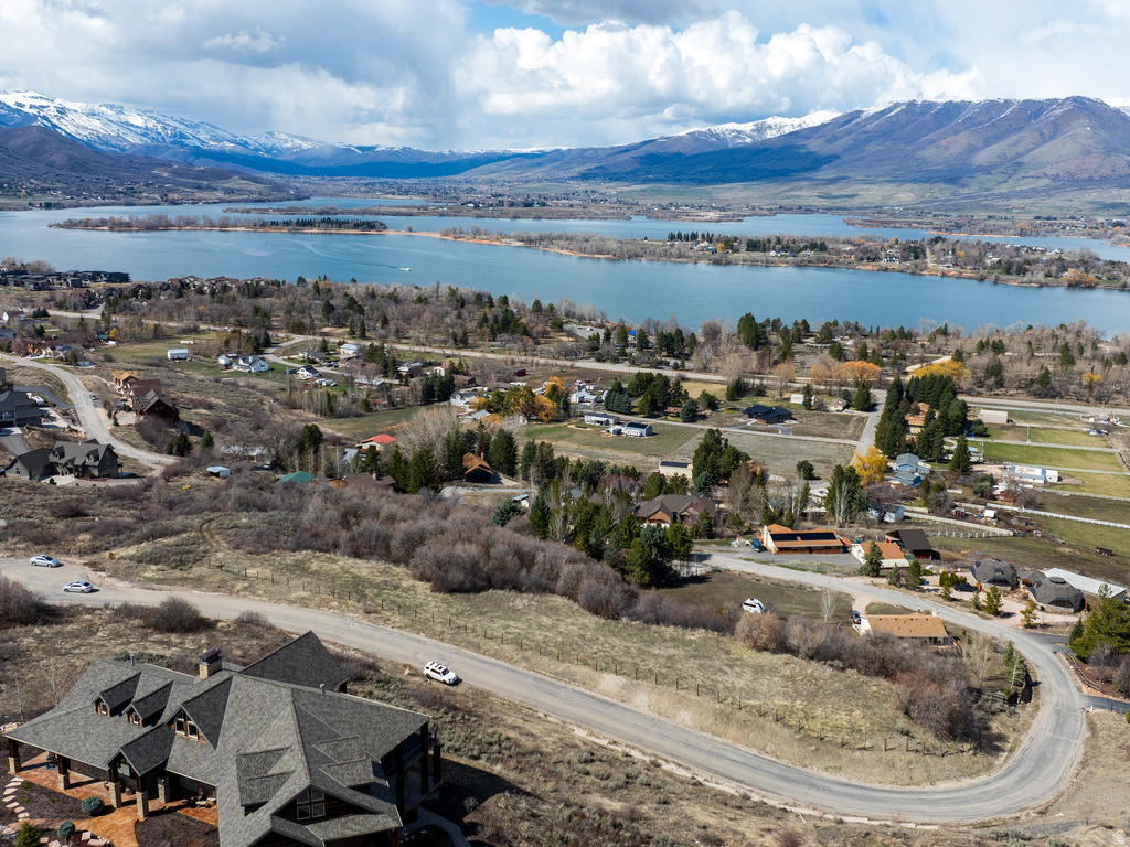 1215 S VIA MONACO DR Huntsville, UT 84317