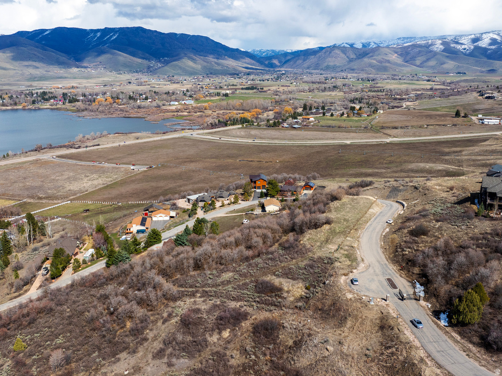 1215 S VIA MONACO DR Huntsville, UT 84317