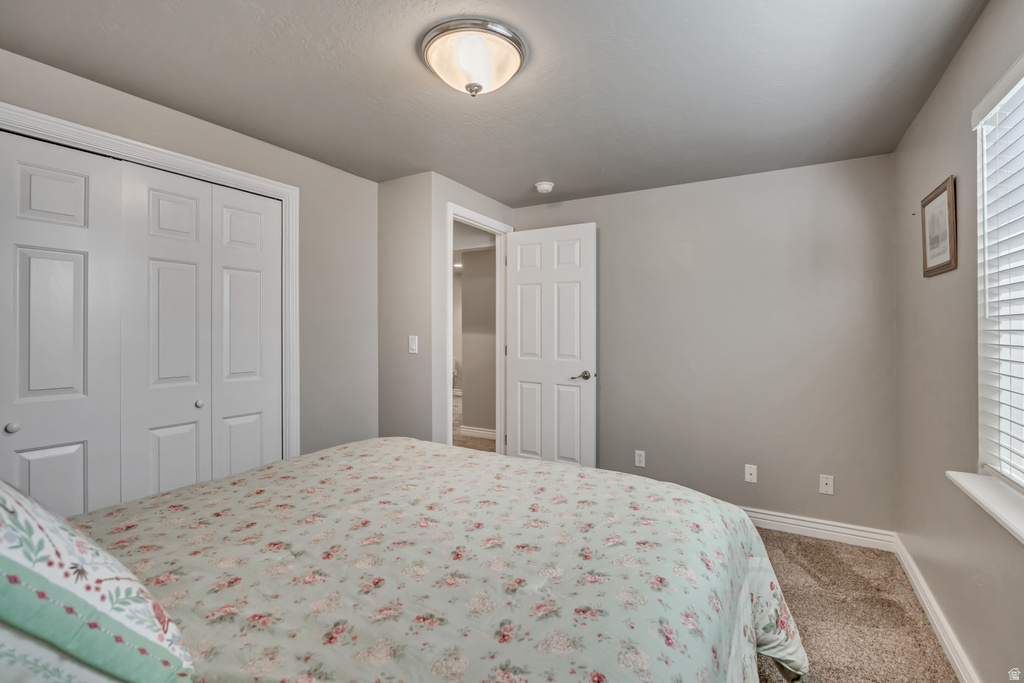 1143 W HOLLOW VIEW WAY West Jordan, UT 84084