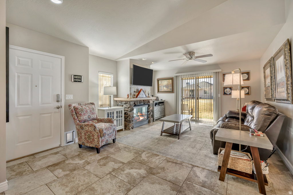 1143 W HOLLOW VIEW WAY West Jordan, UT 84084