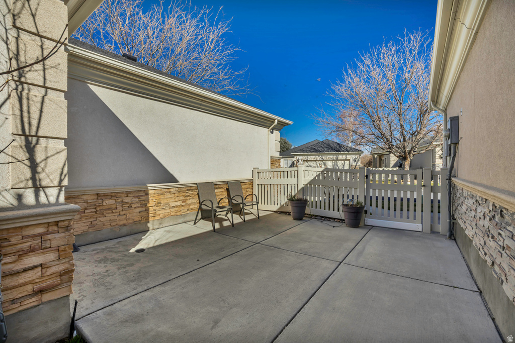 1143 W HOLLOW VIEW WAY West Jordan, UT 84084