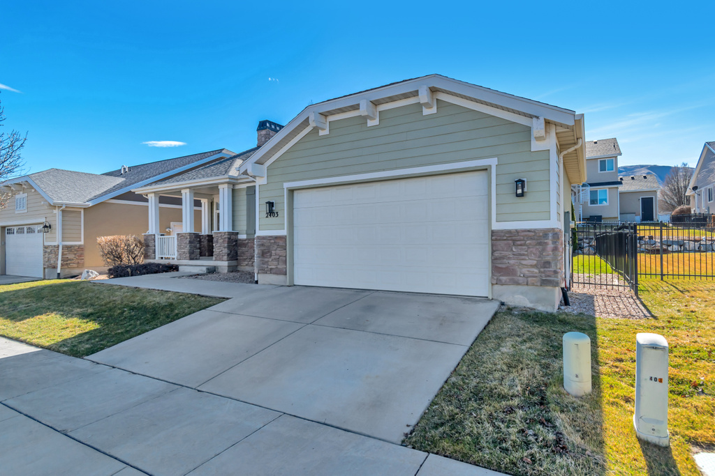2403 S LAKEWOOD Saratoga Springs, UT 84045