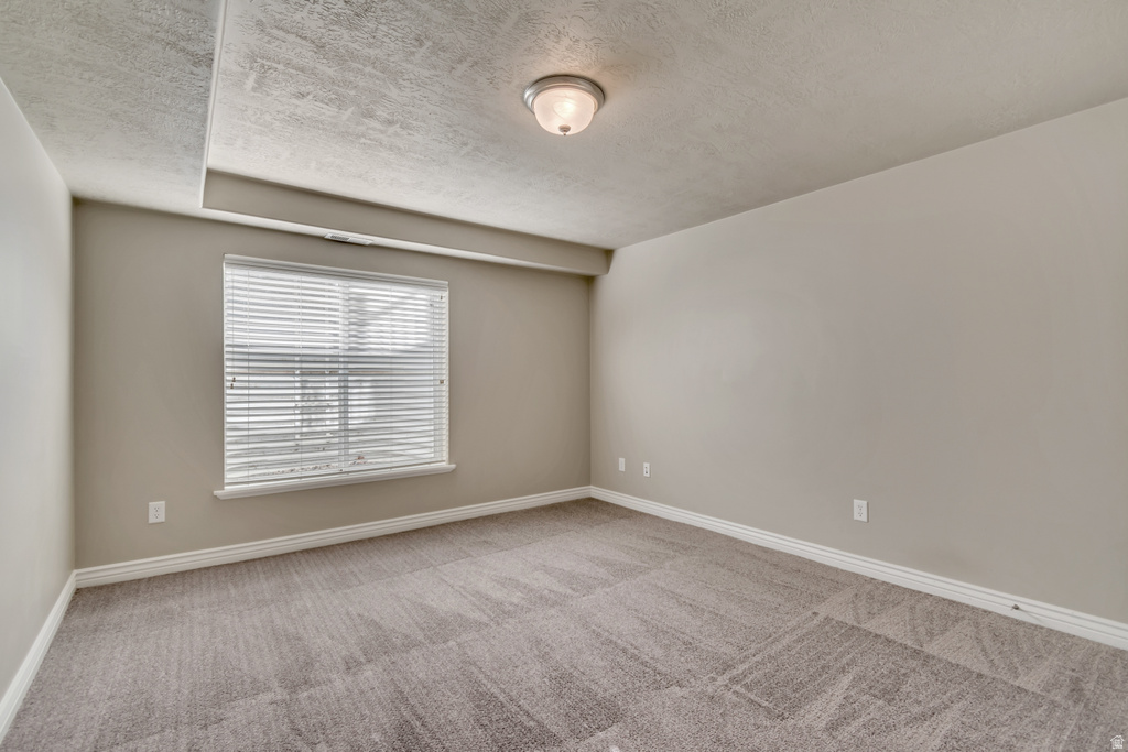 2403 S LAKEWOOD Saratoga Springs, UT 84045