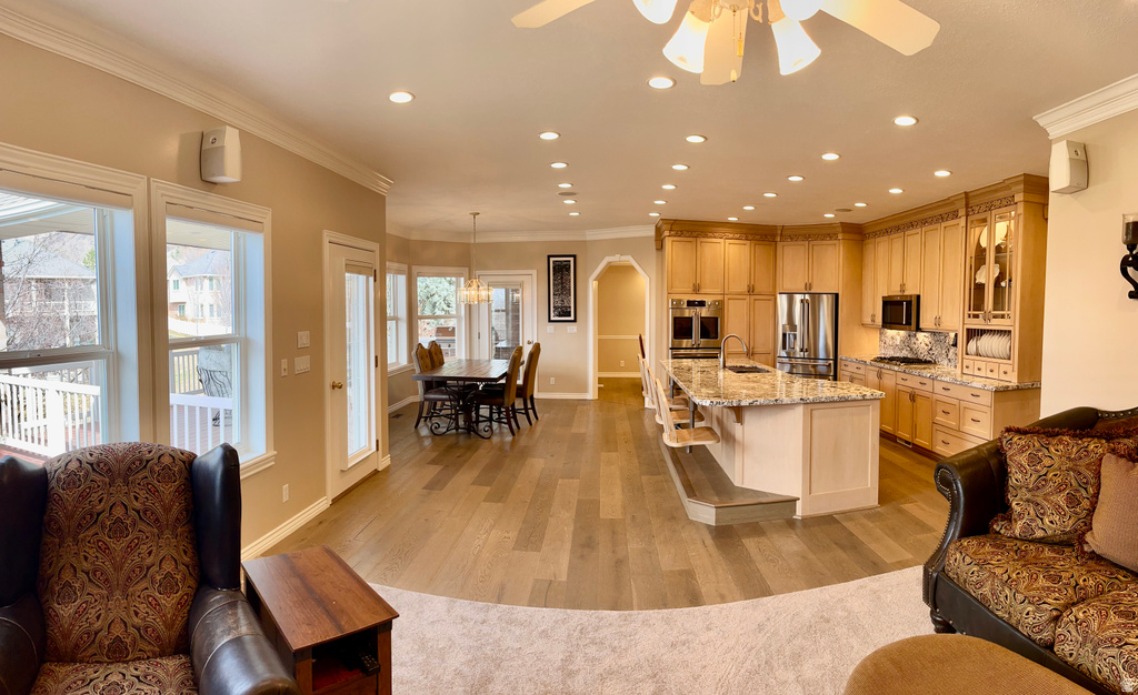 1644 E WASATCH DR Ogden, UT 84403