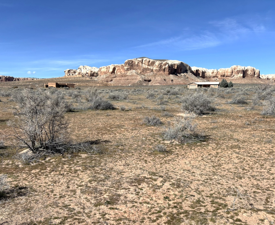 964 W PRICKLY PEAR AVE Bluff, UT 84512