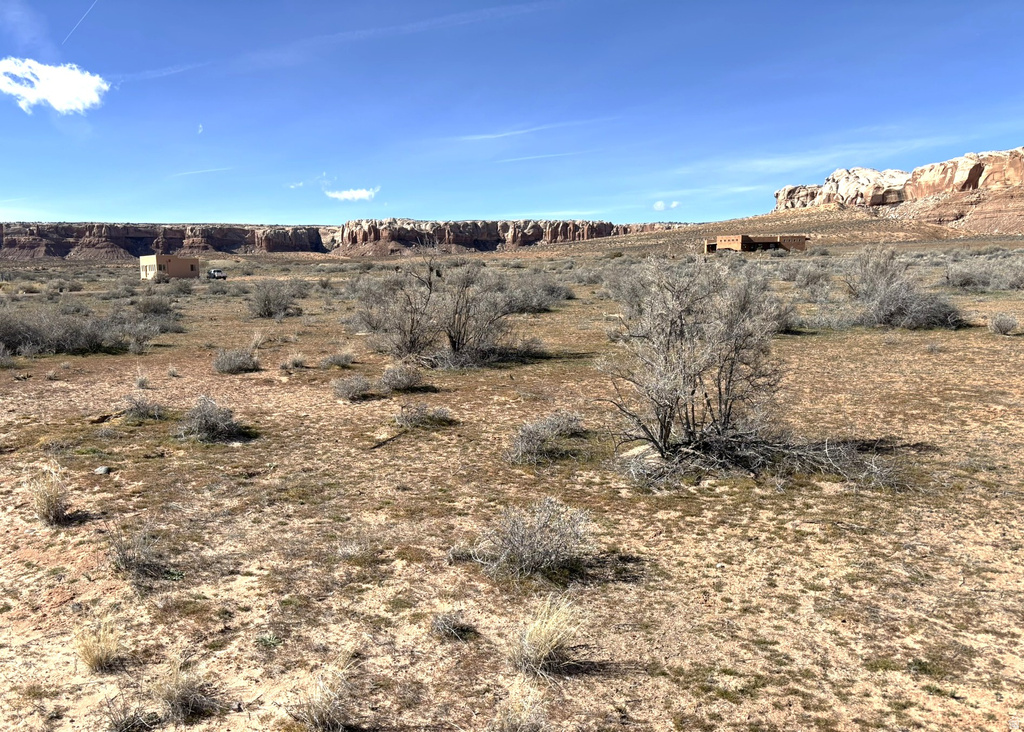 964 W PRICKLY PEAR AVE Bluff, UT 84512