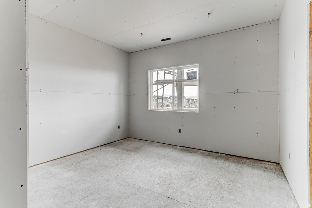 1762 N BROADWAY AVE #102 Tooele, UT 84074