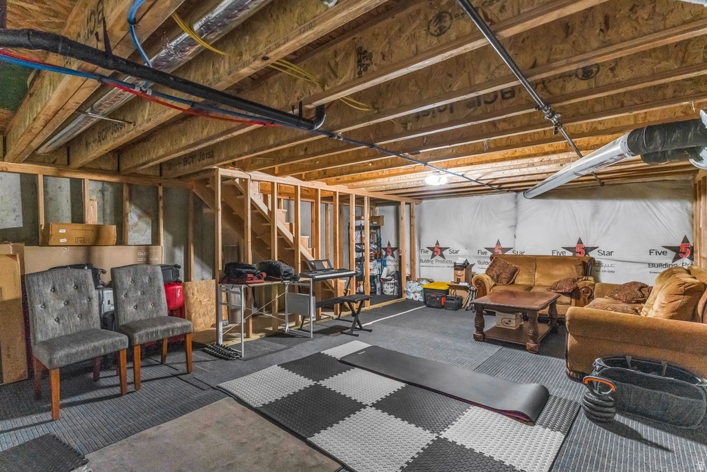 266 N PORTSIDE LN Saratoga Springs, UT 84045