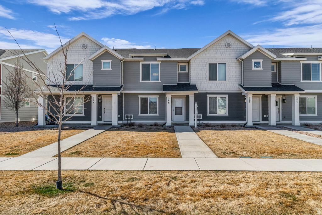 266 N PORTSIDE LN Saratoga Springs, UT 84045