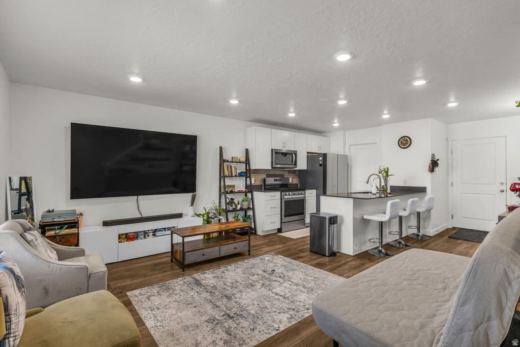 266 N PORTSIDE LN Saratoga Springs, UT 84045