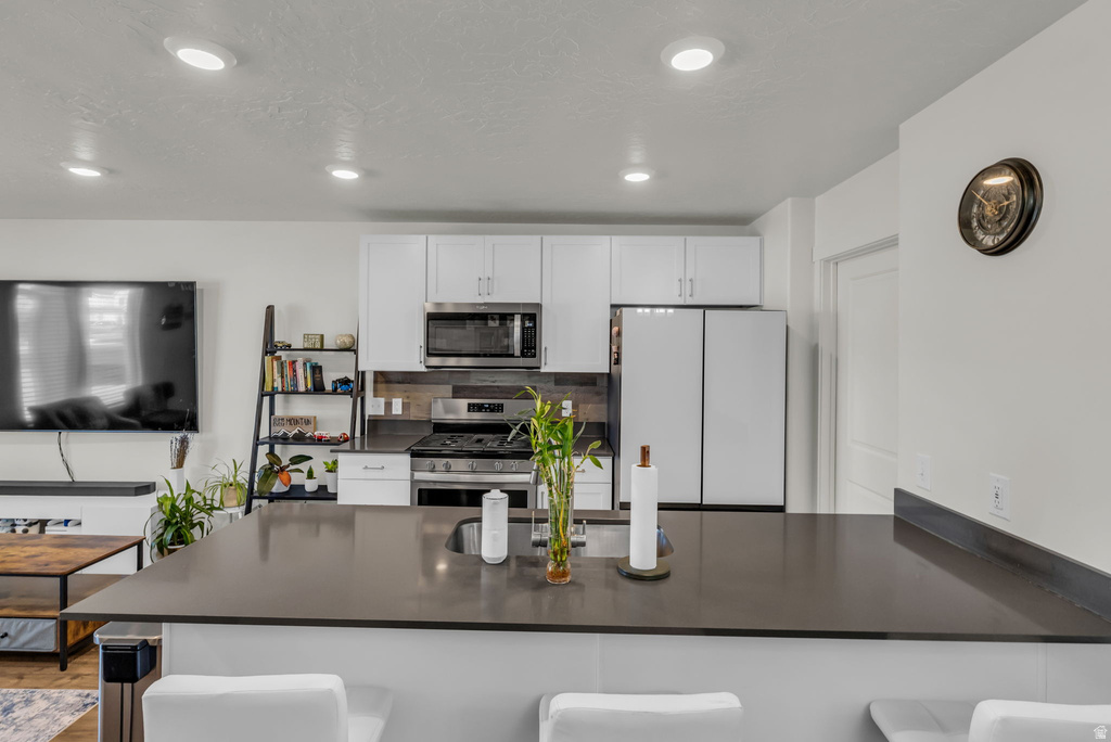 266 N PORTSIDE LN Saratoga Springs, UT 84045