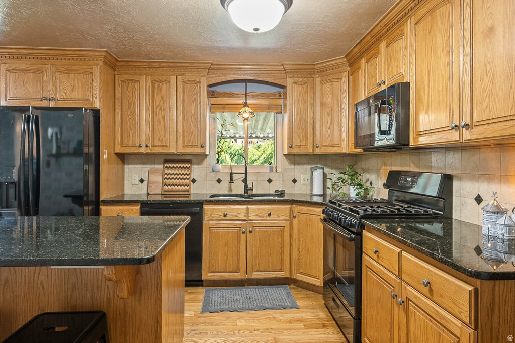 1541 E BLACKHAWK DR Pleasant Grove, UT 84062