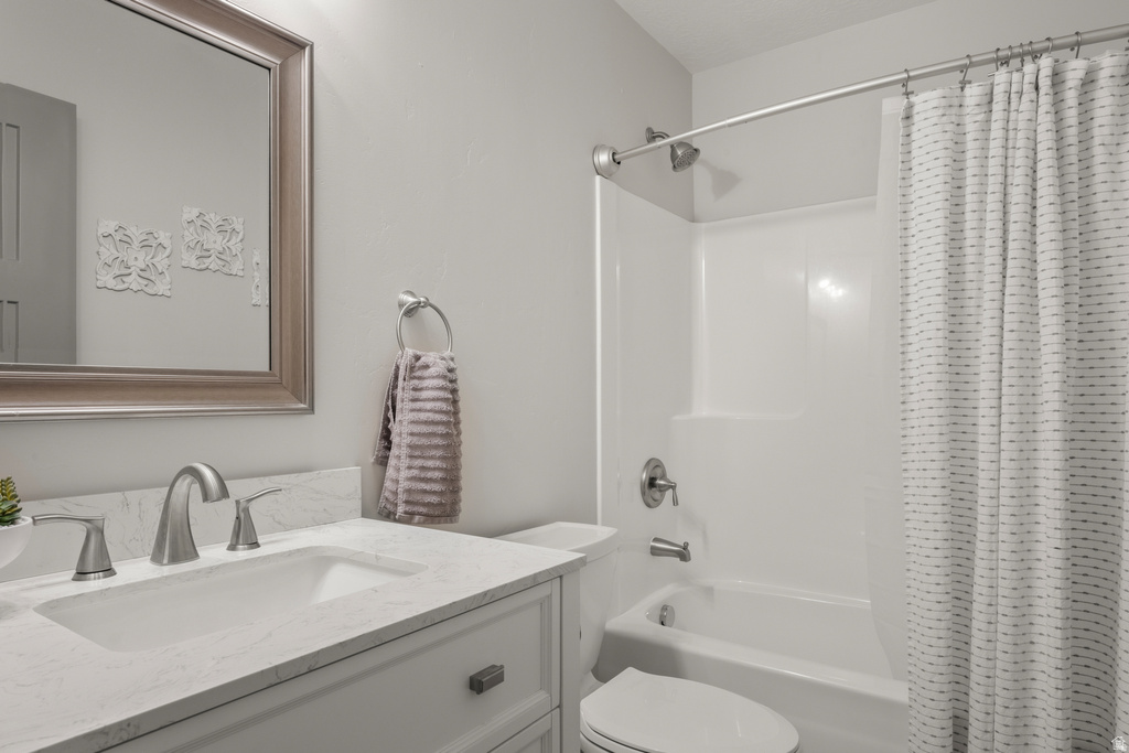 388 W CRICKET CIR Garden City, UT 84028