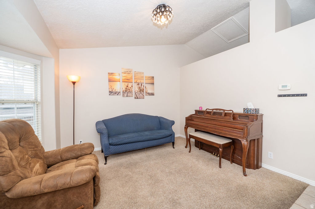 587 E EASTPOINTE CIR North Salt Lake, UT 84054