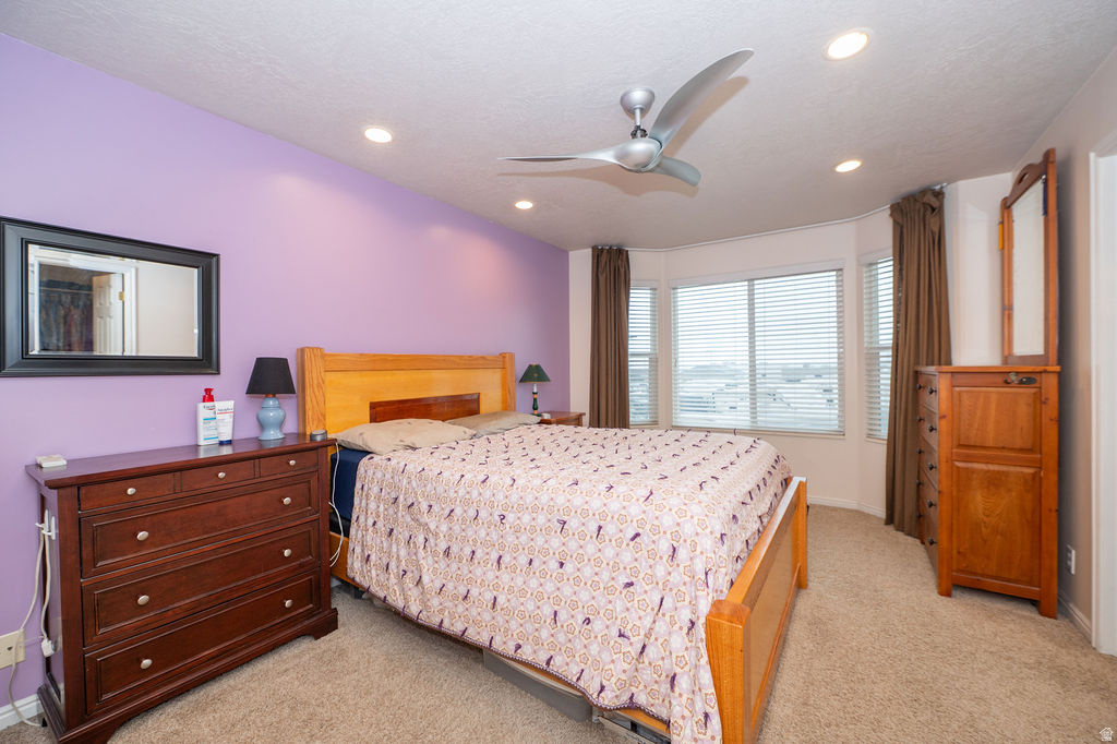 587 E EASTPOINTE CIR North Salt Lake, UT 84054