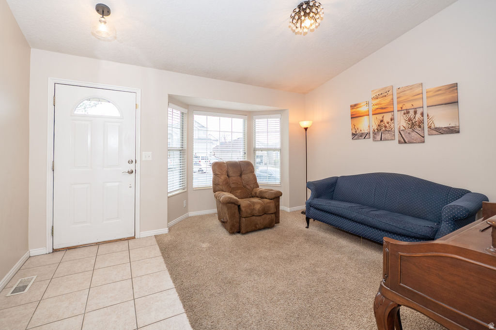 587 E EASTPOINTE CIR North Salt Lake, UT 84054