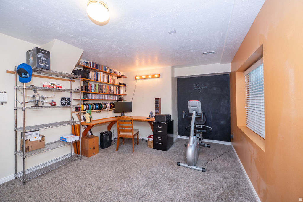 587 E EASTPOINTE CIR North Salt Lake, UT 84054