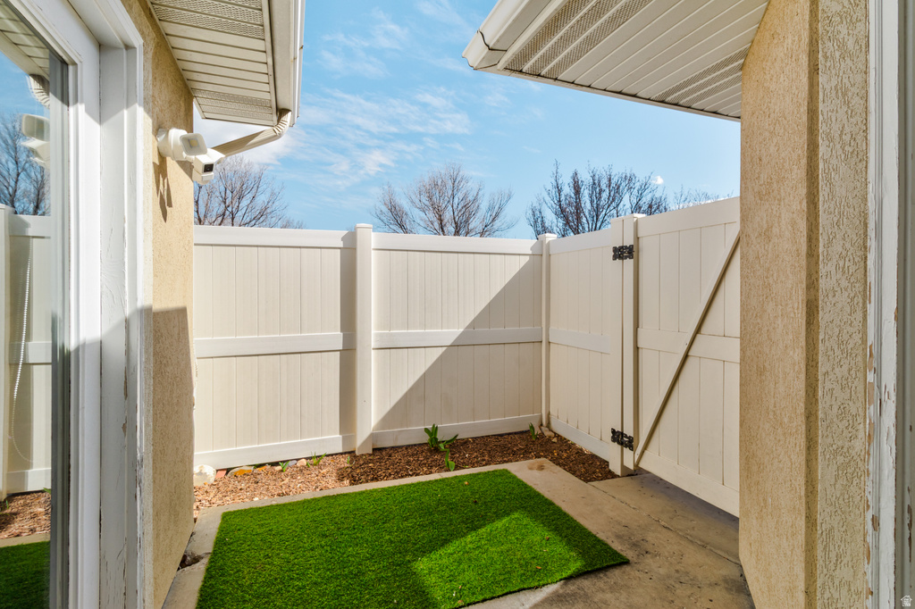 4752 W ITALIAN CT West Jordan, UT 84084