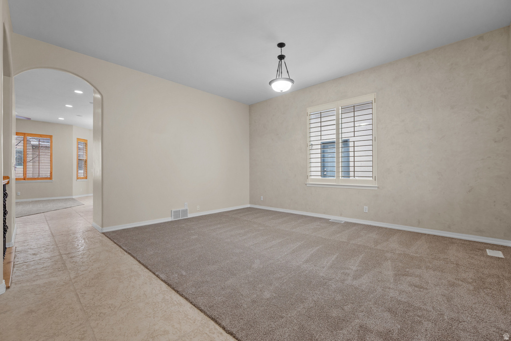 10596 S PINYON PINES CT South Jordan, UT 84095