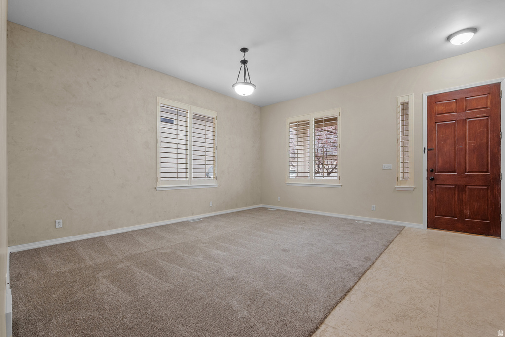 10596 S PINYON PINES CT South Jordan, UT 84095