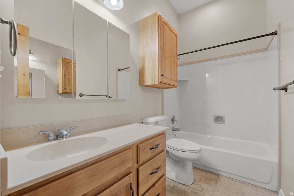 10596 S PINYON PINES CT South Jordan, UT 84095