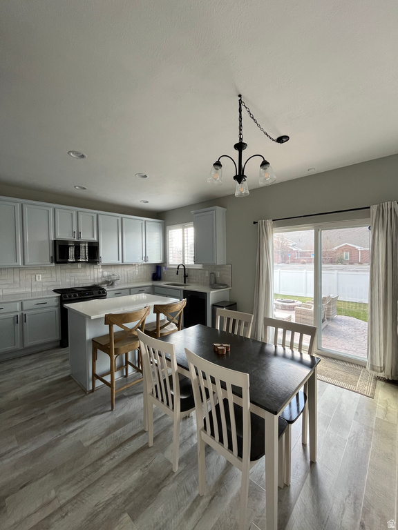 387 N TAYLOR RD Saratoga Springs, UT 84045