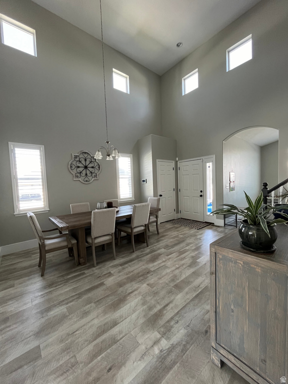 387 N TAYLOR RD Saratoga Springs, UT 84045