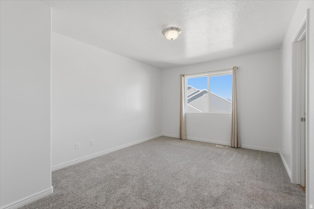 1218 N MOONLIGHT DR Elk Ridge, UT 84651