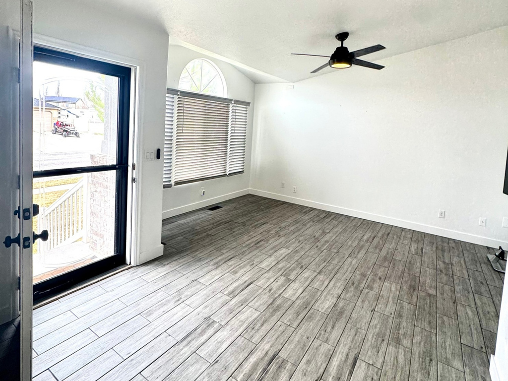 4857 W PINTAIL WAY West Point, UT 84015