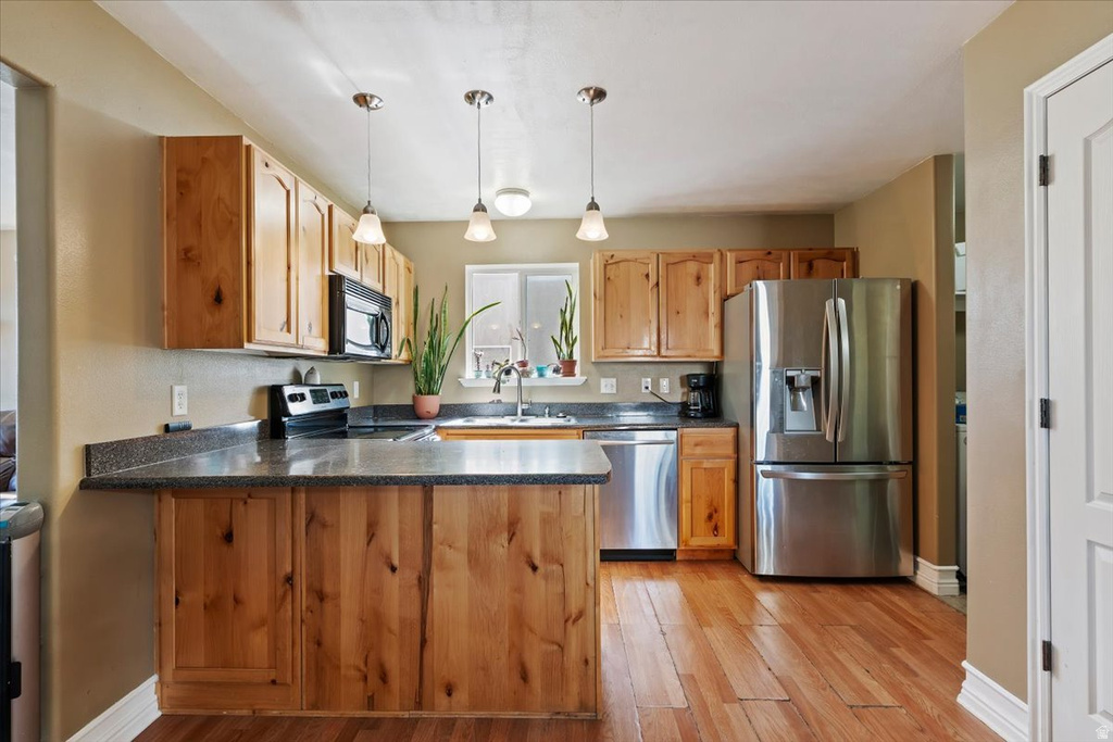 7065 N CHEROKEE ST Eagle Mountain, UT 84005