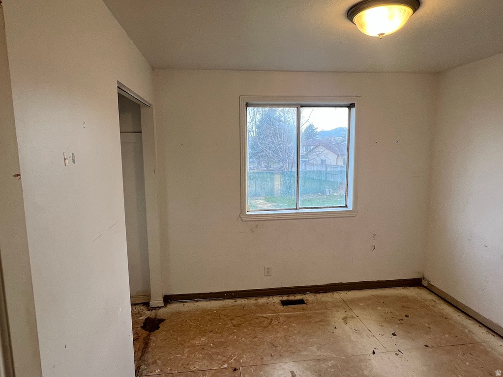 3062 HADLEY CT West Valley City, UT 84128