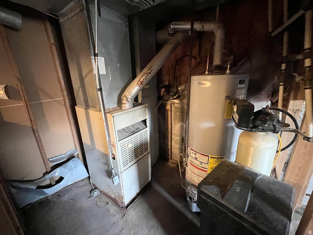 3062 HADLEY CT West Valley City, UT 84128