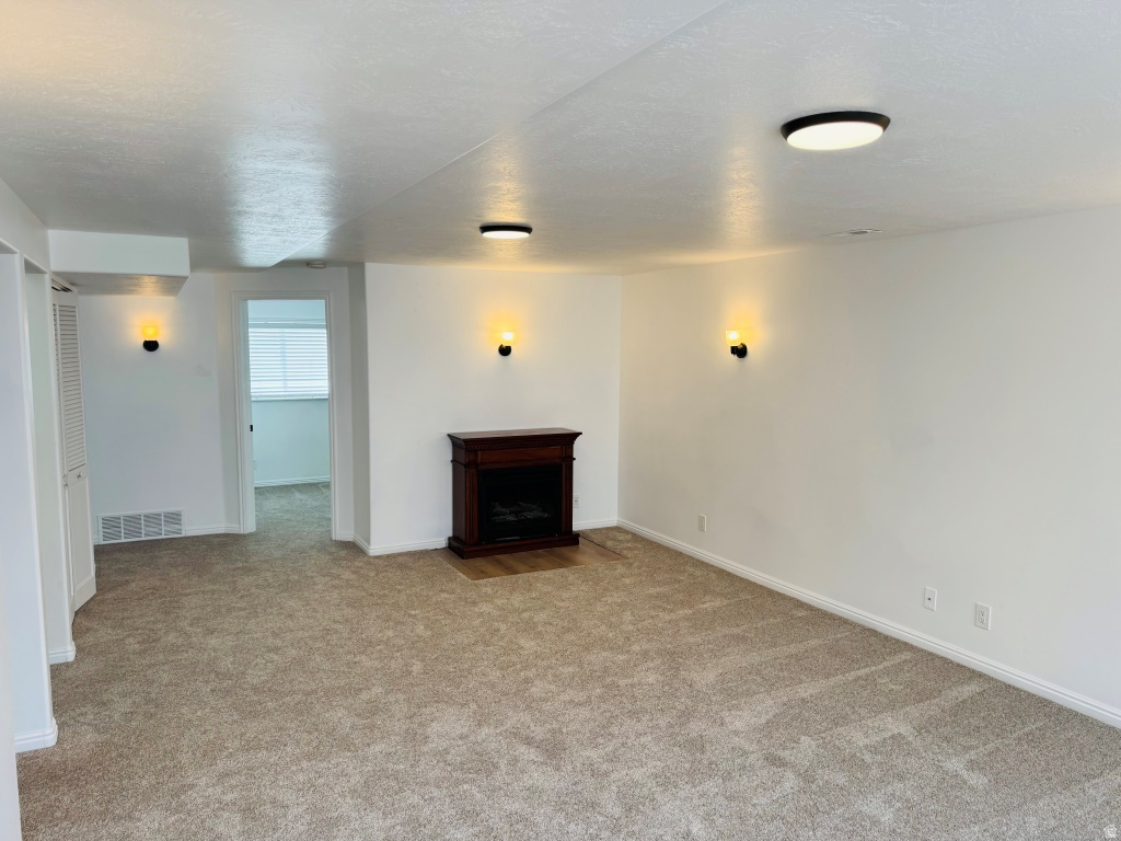 6116 W GRACELAND WAY West Jordan, UT 84081