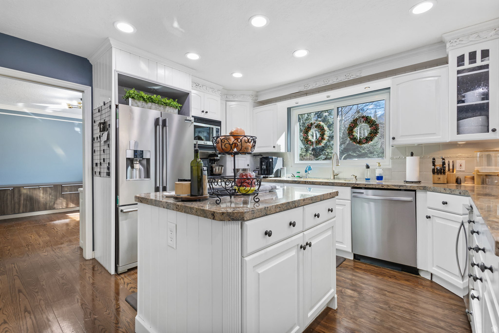 5155 S 2050 E Holladay, UT 84117