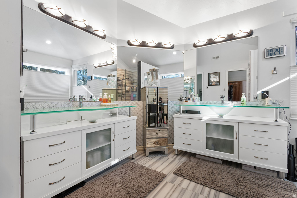 5155 S 2050 E Holladay, UT 84117