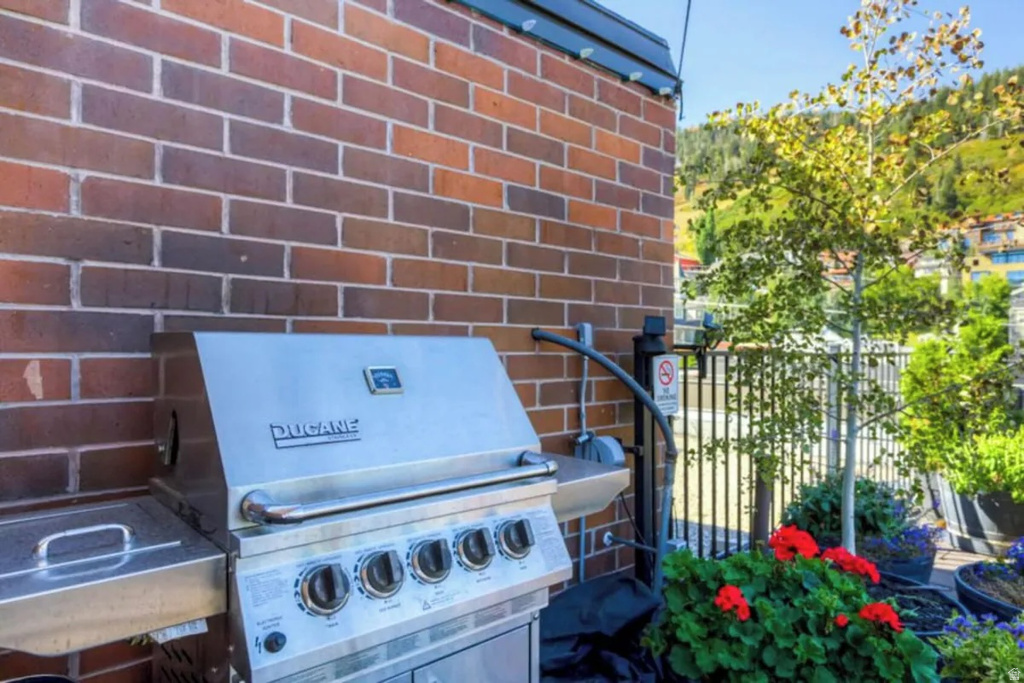 580 MAIN ST #306 Park City, UT 84060