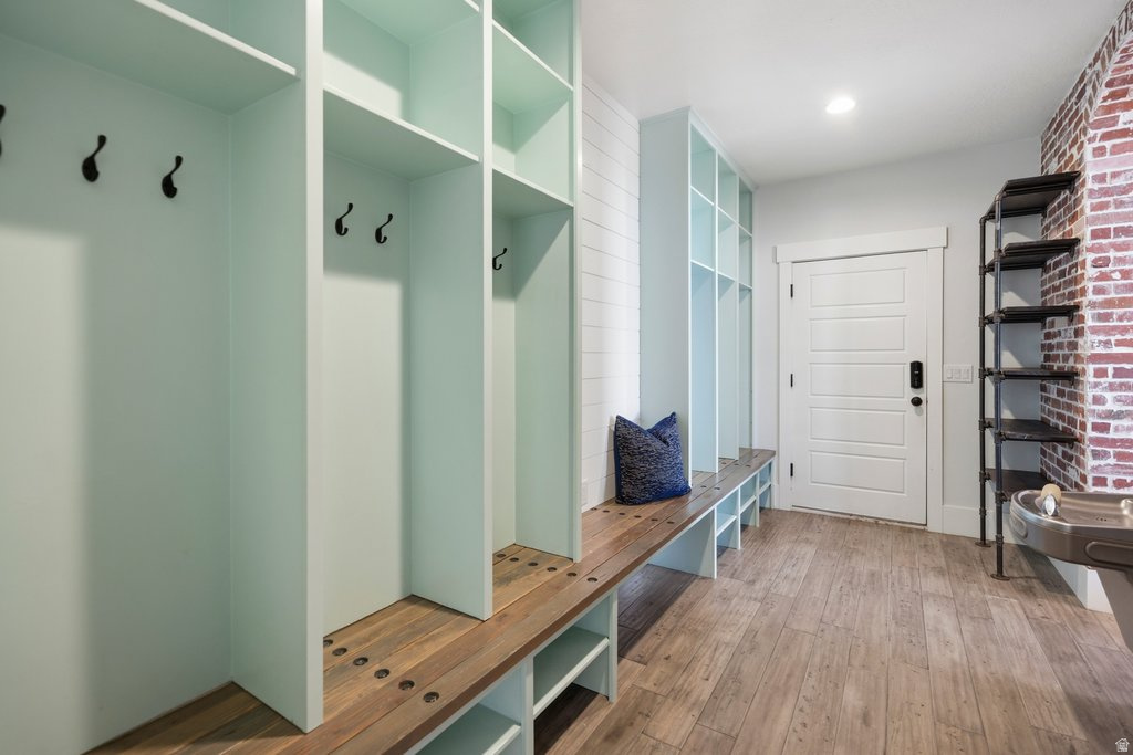 2633 OAKRIDGE DR Spanish Fork, UT 84660