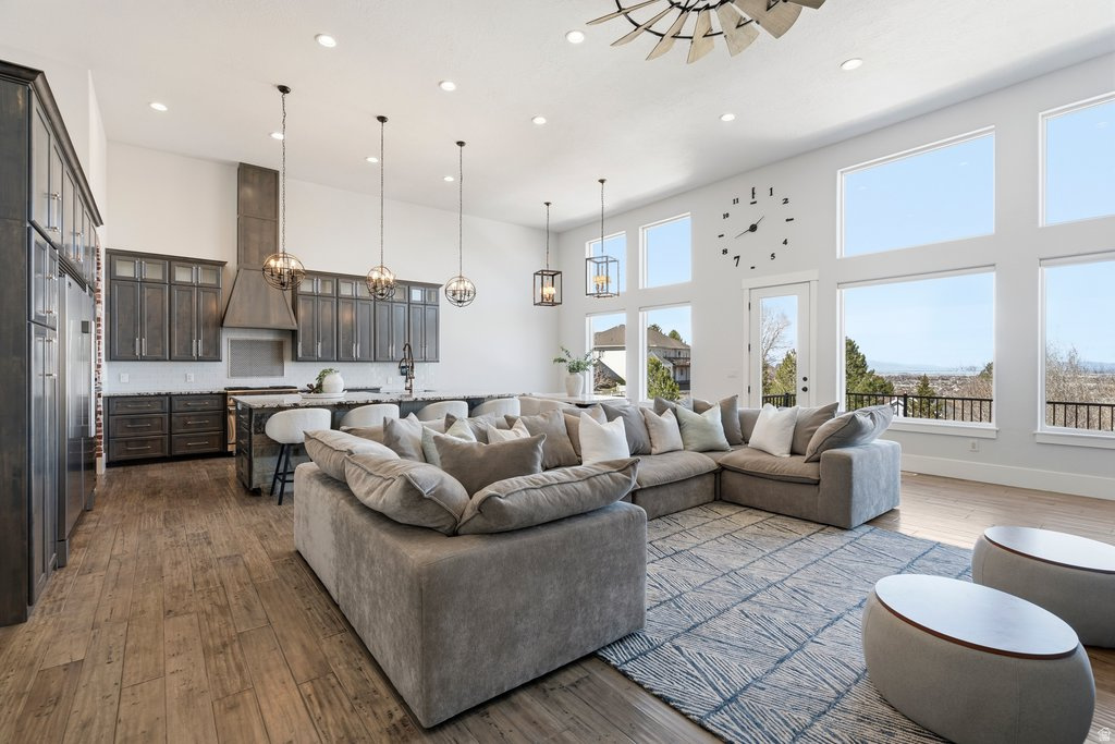 2633 OAKRIDGE DR Spanish Fork, UT 84660