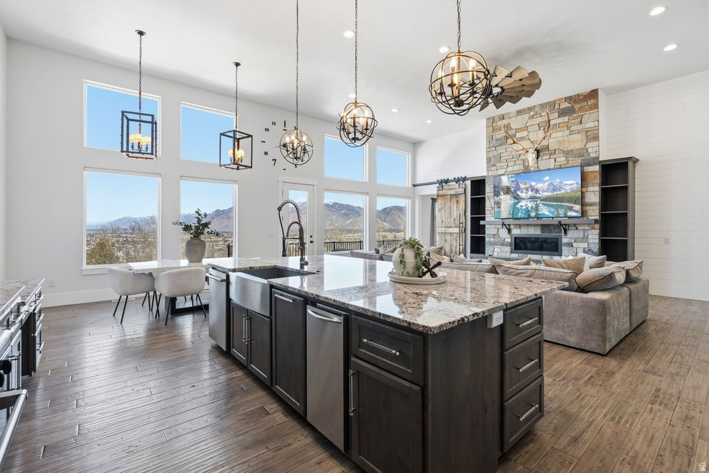 2633 OAKRIDGE DR Spanish Fork, UT 84660